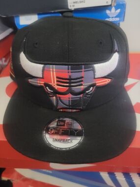 New Era Chicago Bulls Black Snapback with Red Plaid Logo